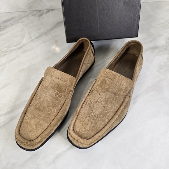 Gucci Loafers - Picture 1 of 8